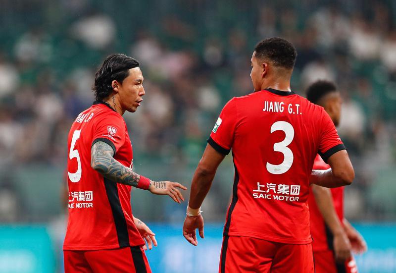 看球直播-海港遭暴击！张琳芃鼻梁骨骨折，缺席超级杯，武磊蒋光太复出